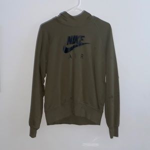 nike . size medium
